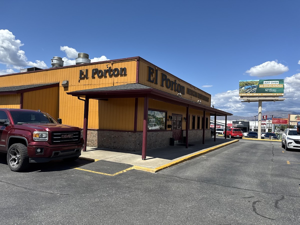 El Porton Restaurant